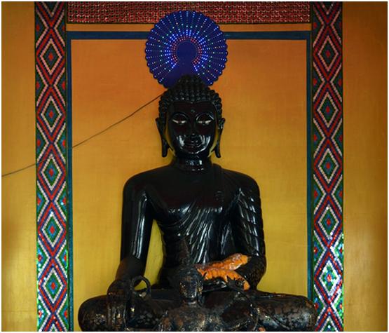 Статую будды из чёрного сапфира (Карон)