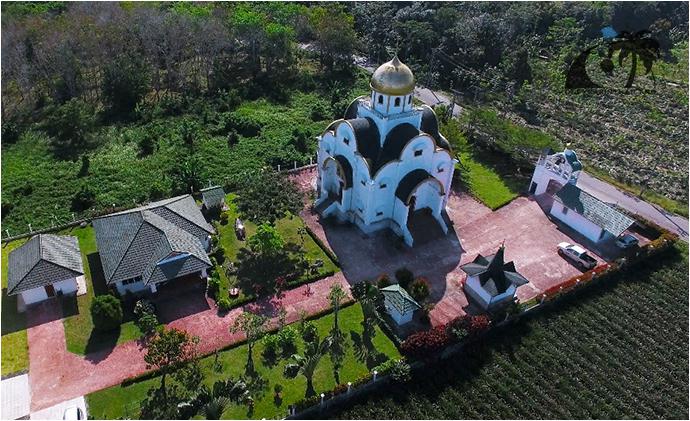 Церковь на Пхукете: Храм Святой Троицы / Holy Trinity Church (Phuket)-14