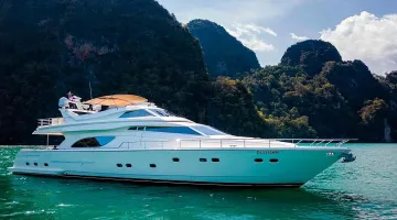 Аренда яхт на Пхукете: Ferretti 80: цена и условия, описание