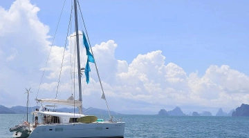 Аренда катамарана на Пхукете: Lagoon 400S2: цена и условия