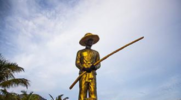 Рыбак на Кароне (Пхукет): памятник | фото-обзор